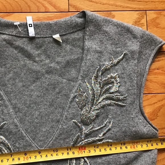 Cashmere vest - Picture 7 of 9